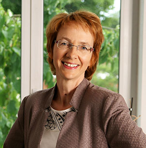 Silvia Holland